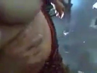 Hot indian maid release her boss cum showing her huge