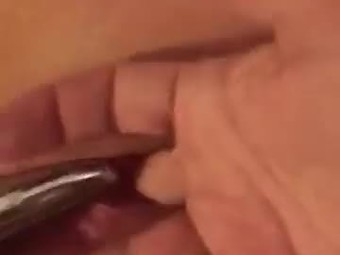 Rachel robbins gets finger fucked and uses vibrator